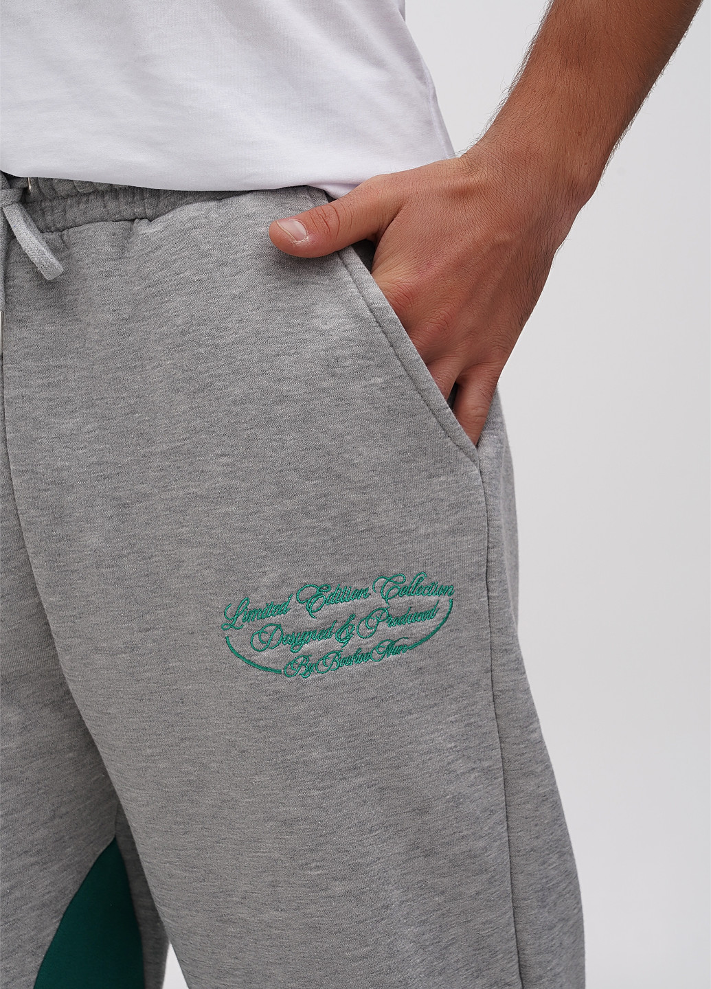 Серые кэжуал, спортивные демисезонные прямые брюки Boohoo