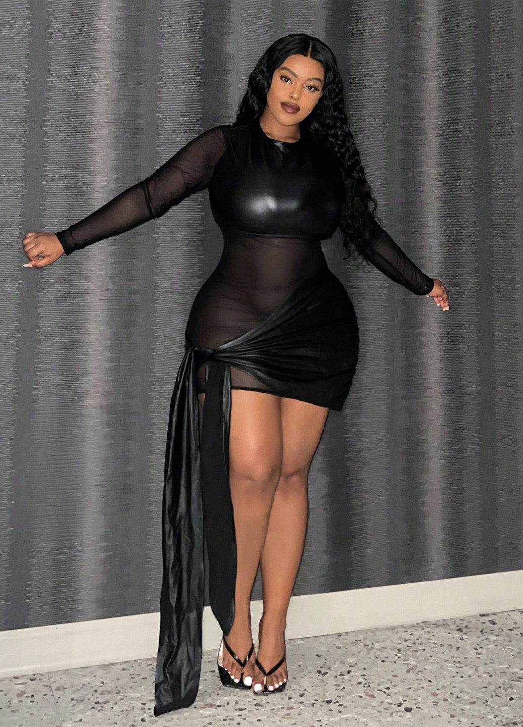 Черное кэжуал платье со шлейфом, футляр SHEIN однотонное