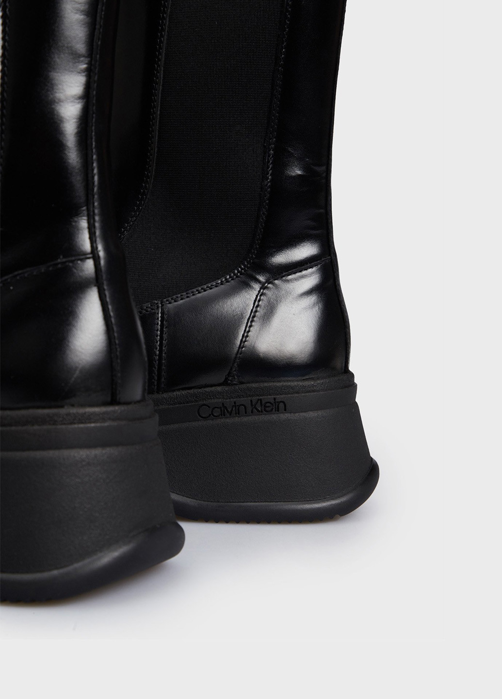 Черные зимние полусапоги Calvin Klein