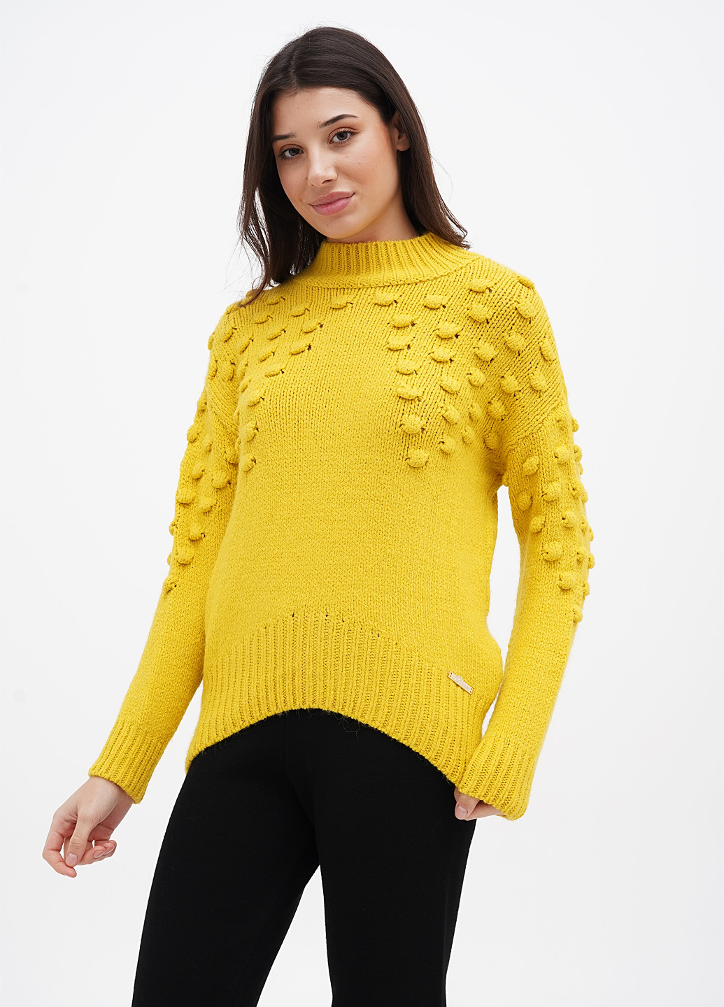 Горчичный демисезонный свитер Sassofono