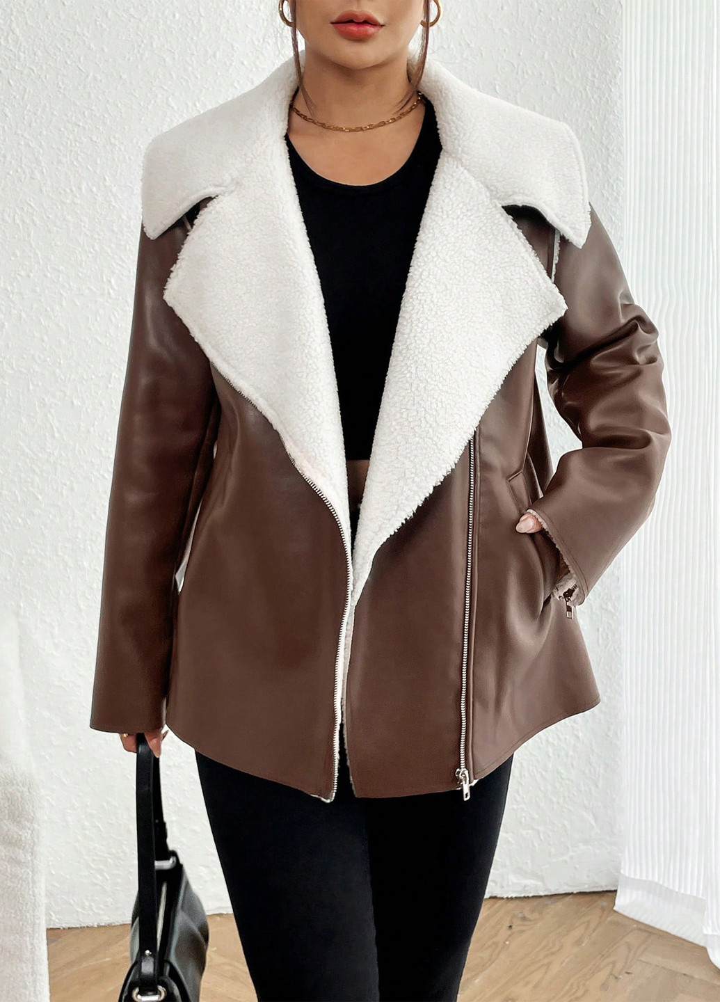 Коричневая зимняя куртка косуха SHEIN