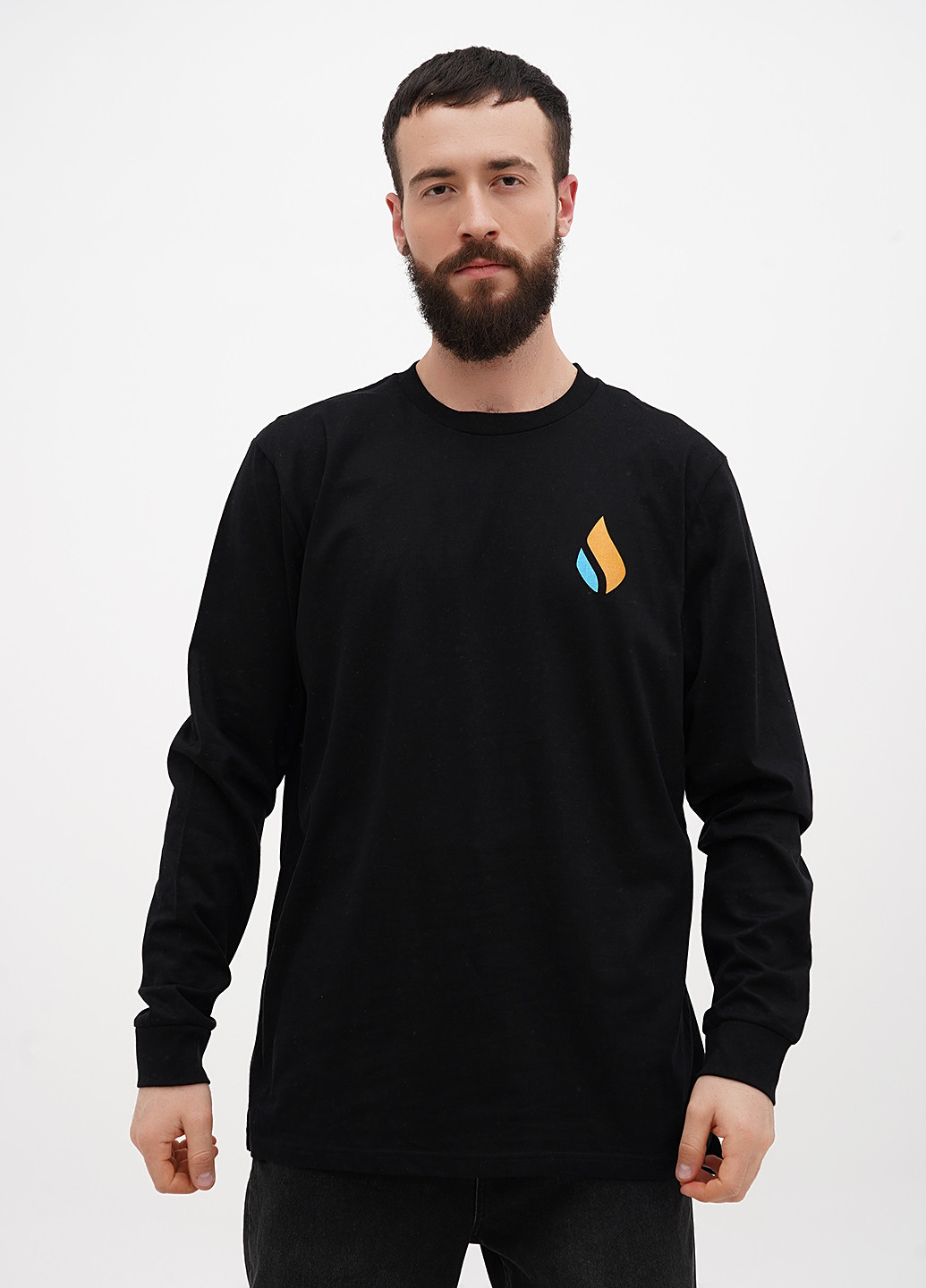 Черный демисезонный кэжуал лонгслив AS Colour с рисунком