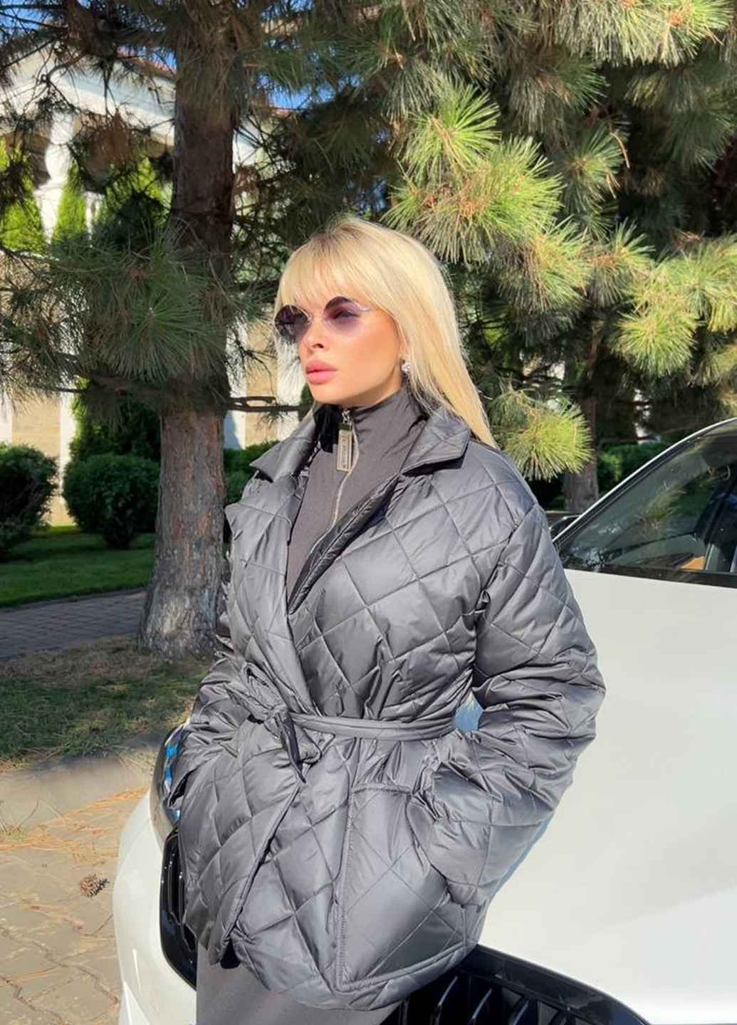 Черная демисезонная куртка No Brand