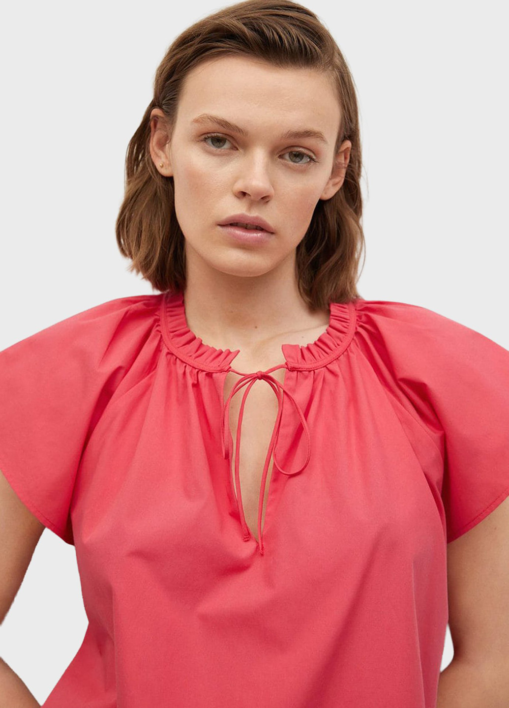 Розовая блуза Mango