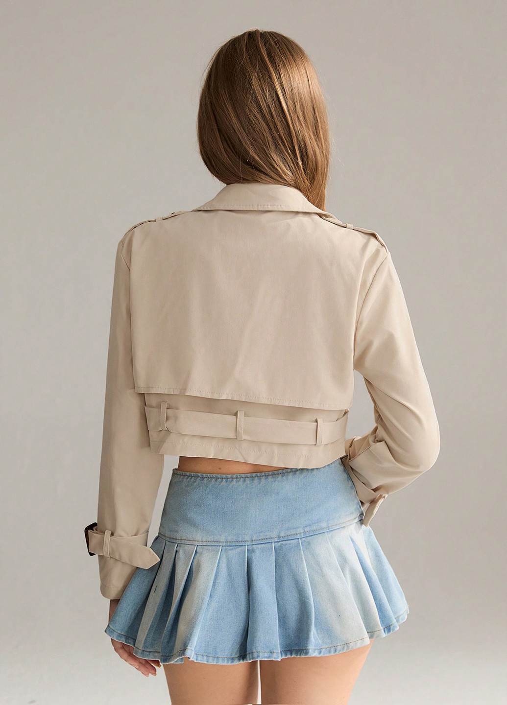 Кремова демісезонна куртка куртка-піджак SHEIN