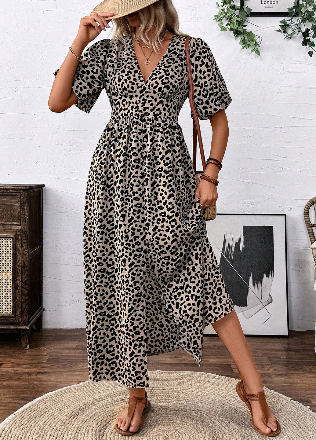 Бежева кежуал сукня з спідницею-сонце, в стилі армпір SHEIN леопардовий