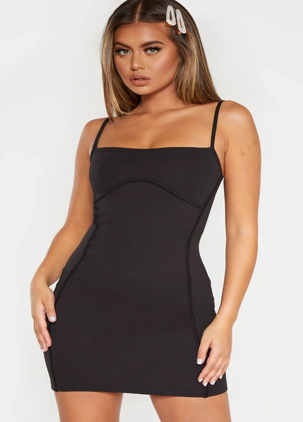 Чорна кежуал сукня PrettyLittleThing однотонна