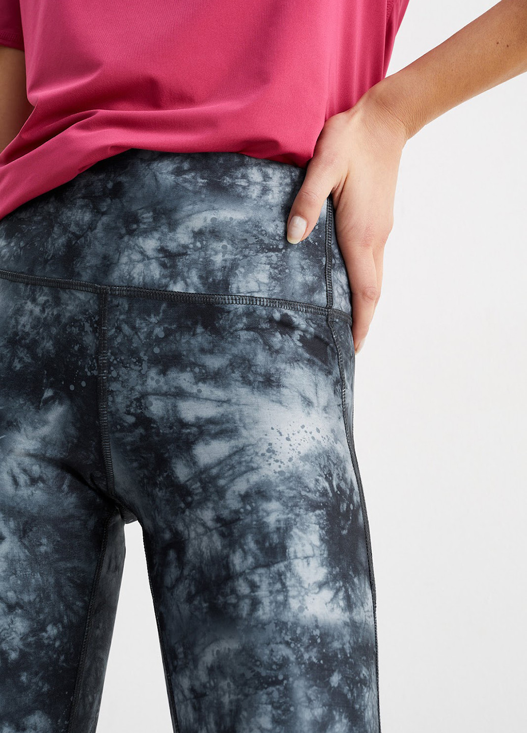 Серые демисезонные леггинсы C&A