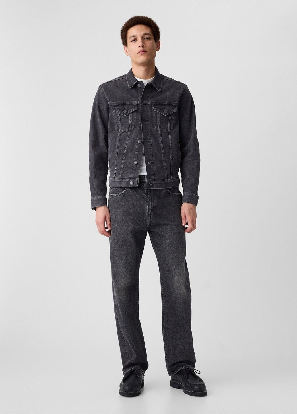 Темно-серая демисезонная куртка Gap