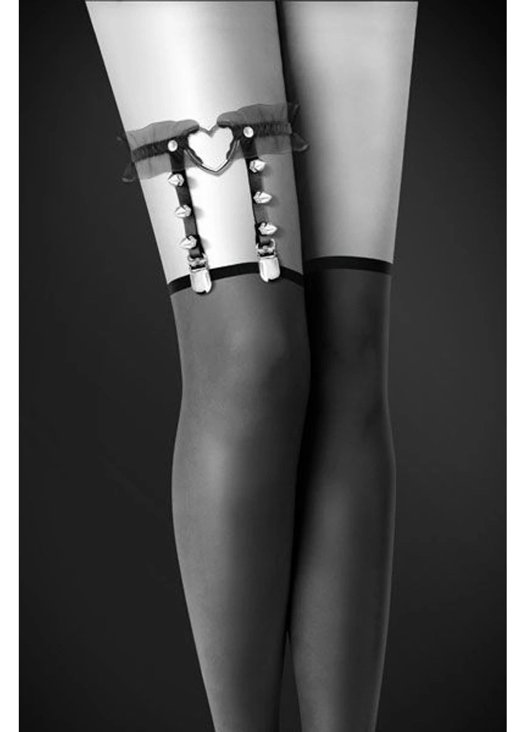 Гартер на ногу - WITH HEART AND SPIKES Black, сексуальна підв'язка з сердечком Bijoux Pour Toi (255247601)