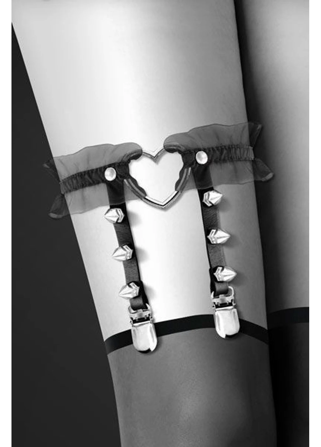 Гартер на ногу - WITH HEART AND SPIKES Black, сексуальна підв'язка з сердечком Bijoux Pour Toi (255247601)