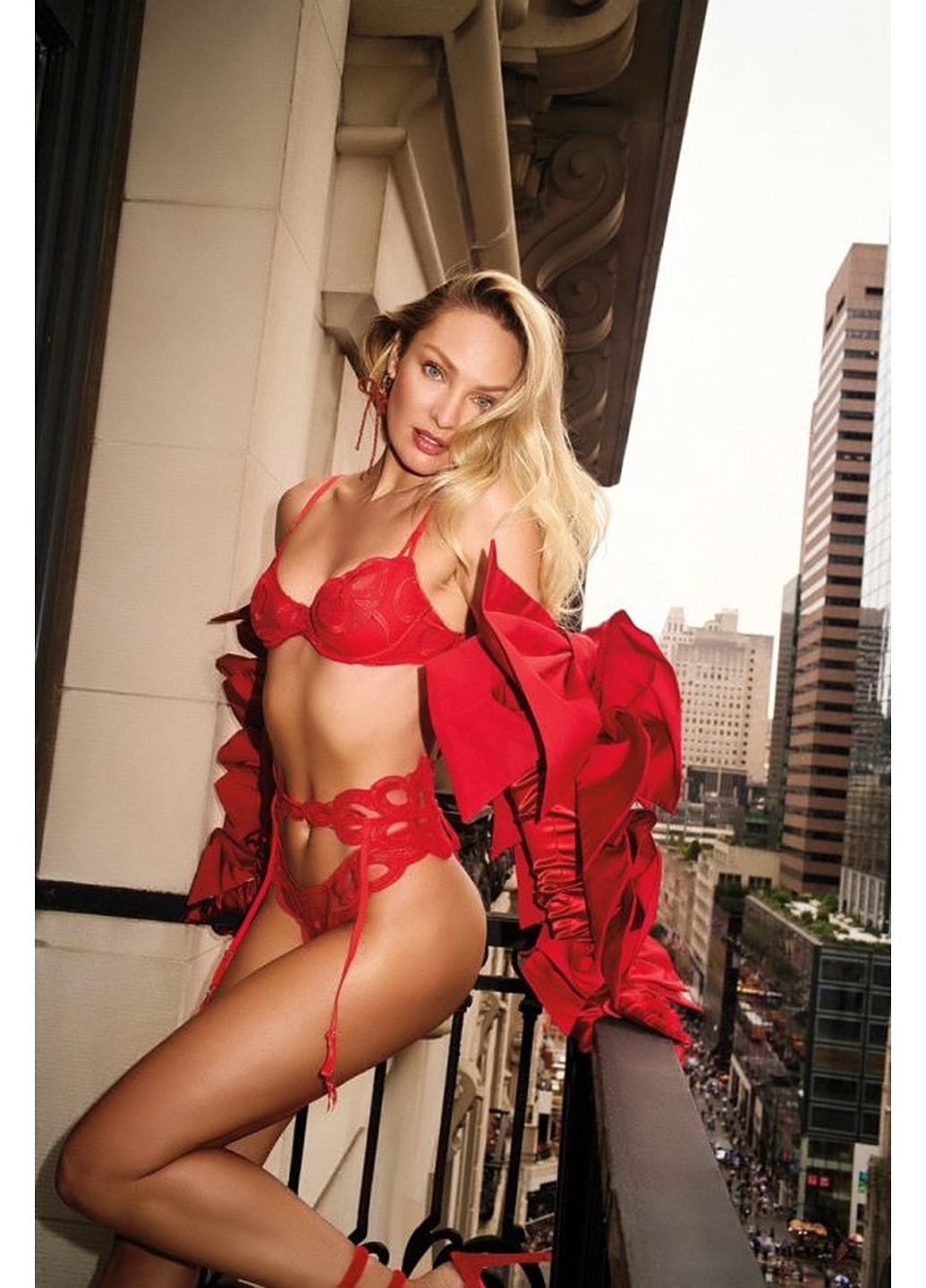 Трусики Victoria's Secret (317715352)