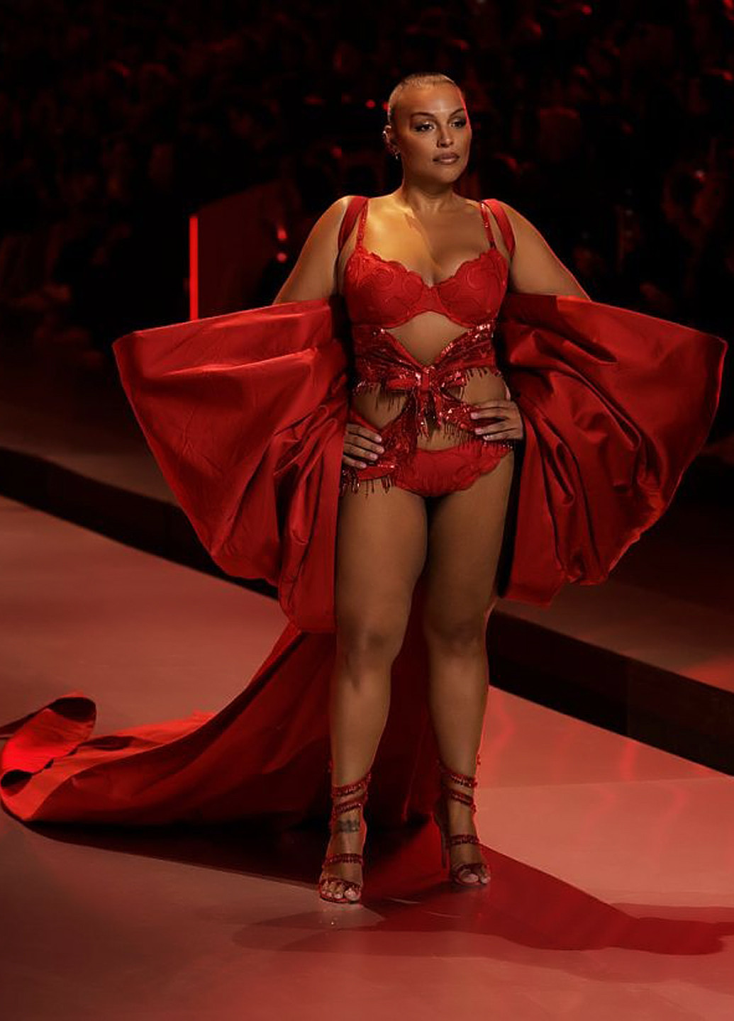 Трусики Victoria's Secret (317715352)