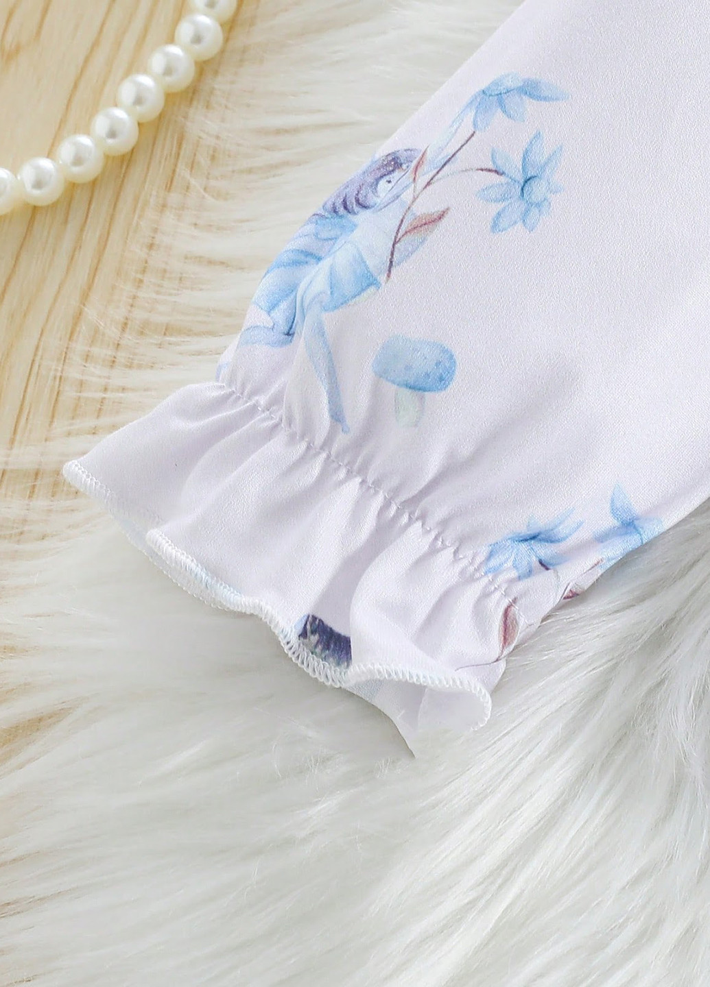 Біла всесезон піжама (кофта, штани) кофта + брюки SHEIN