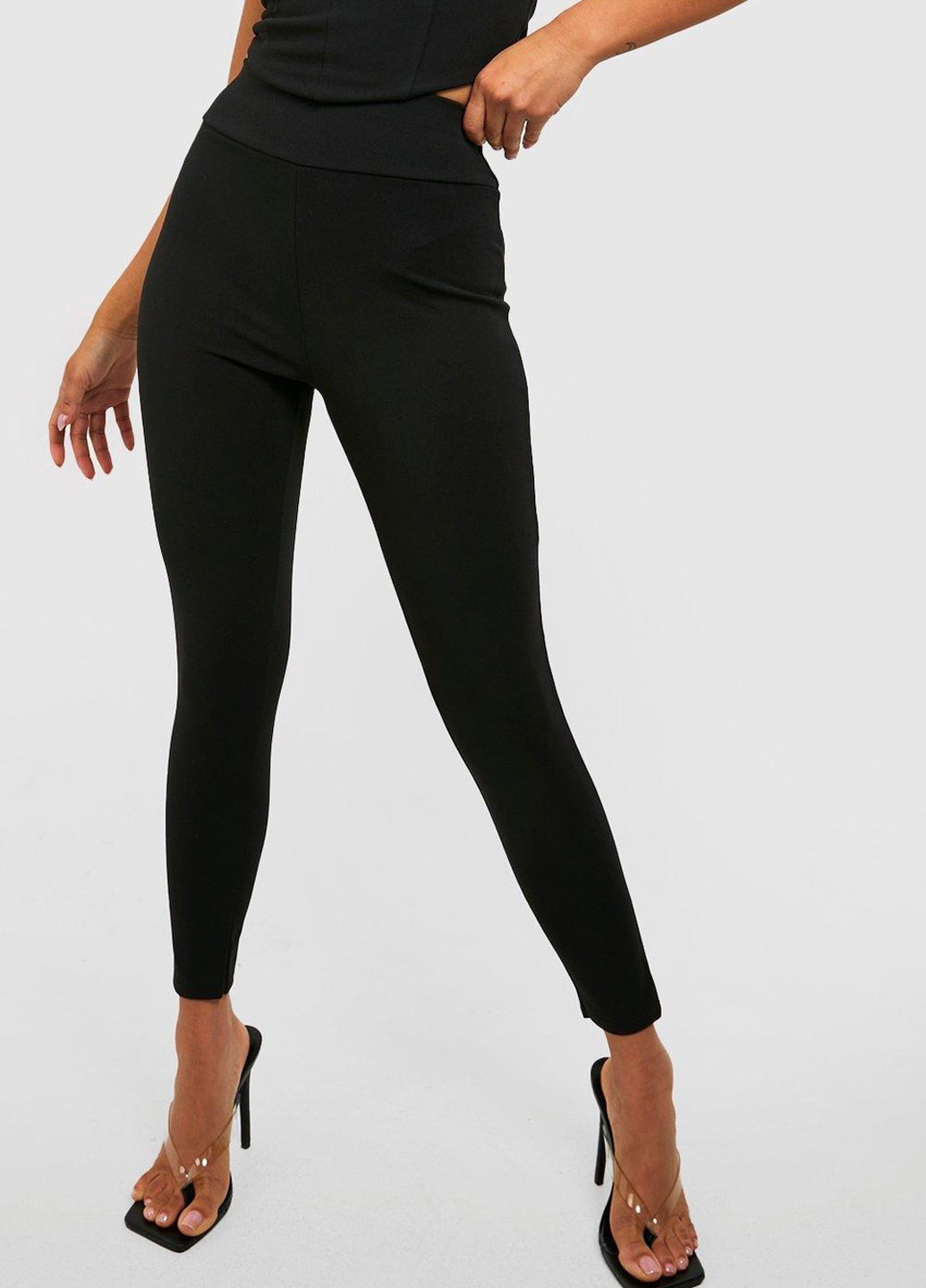 Черные демисезонные леггинсы Boohoo