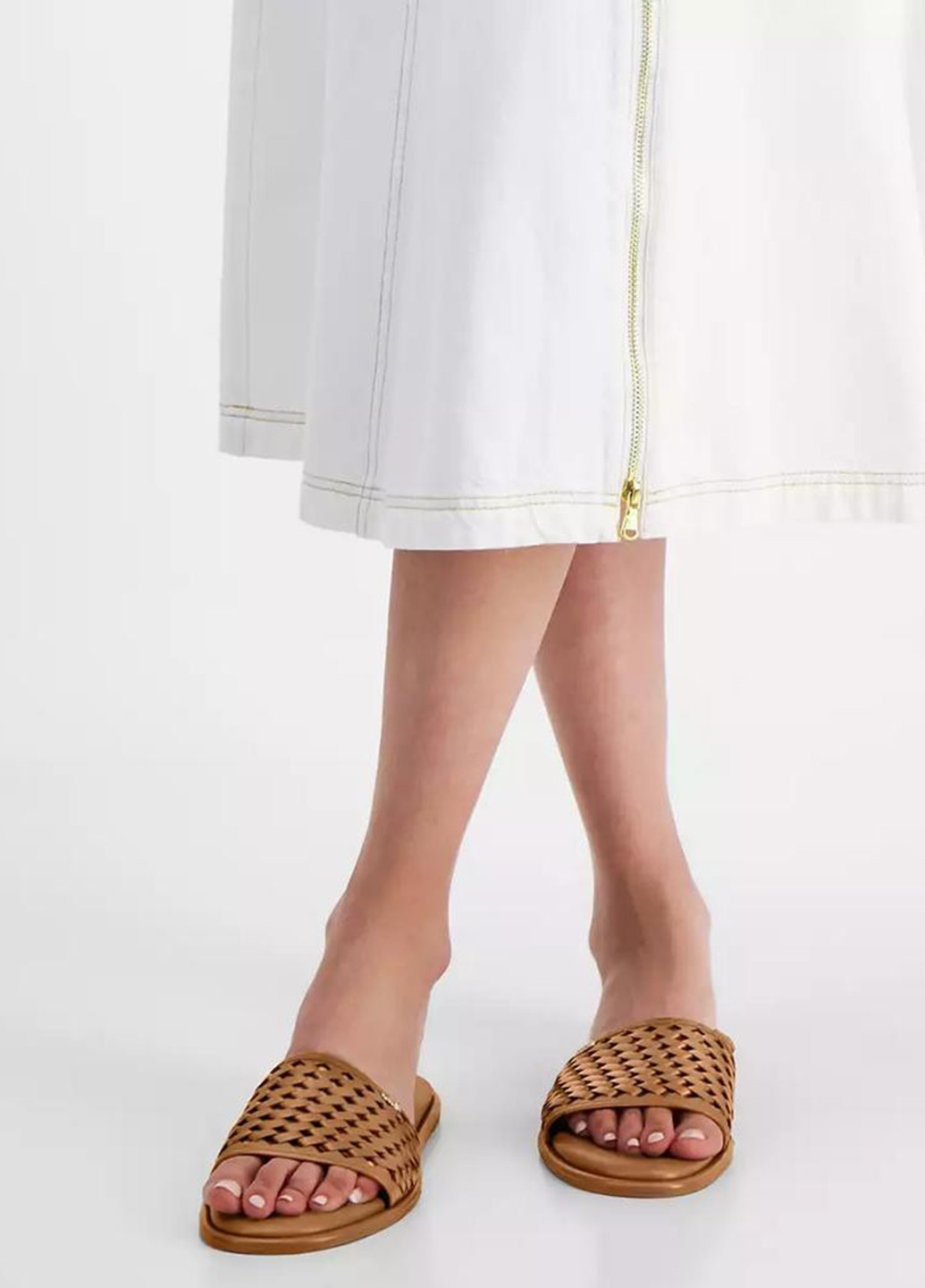 Коричневые шлепанцы Michael Kors с логотипом, плетение