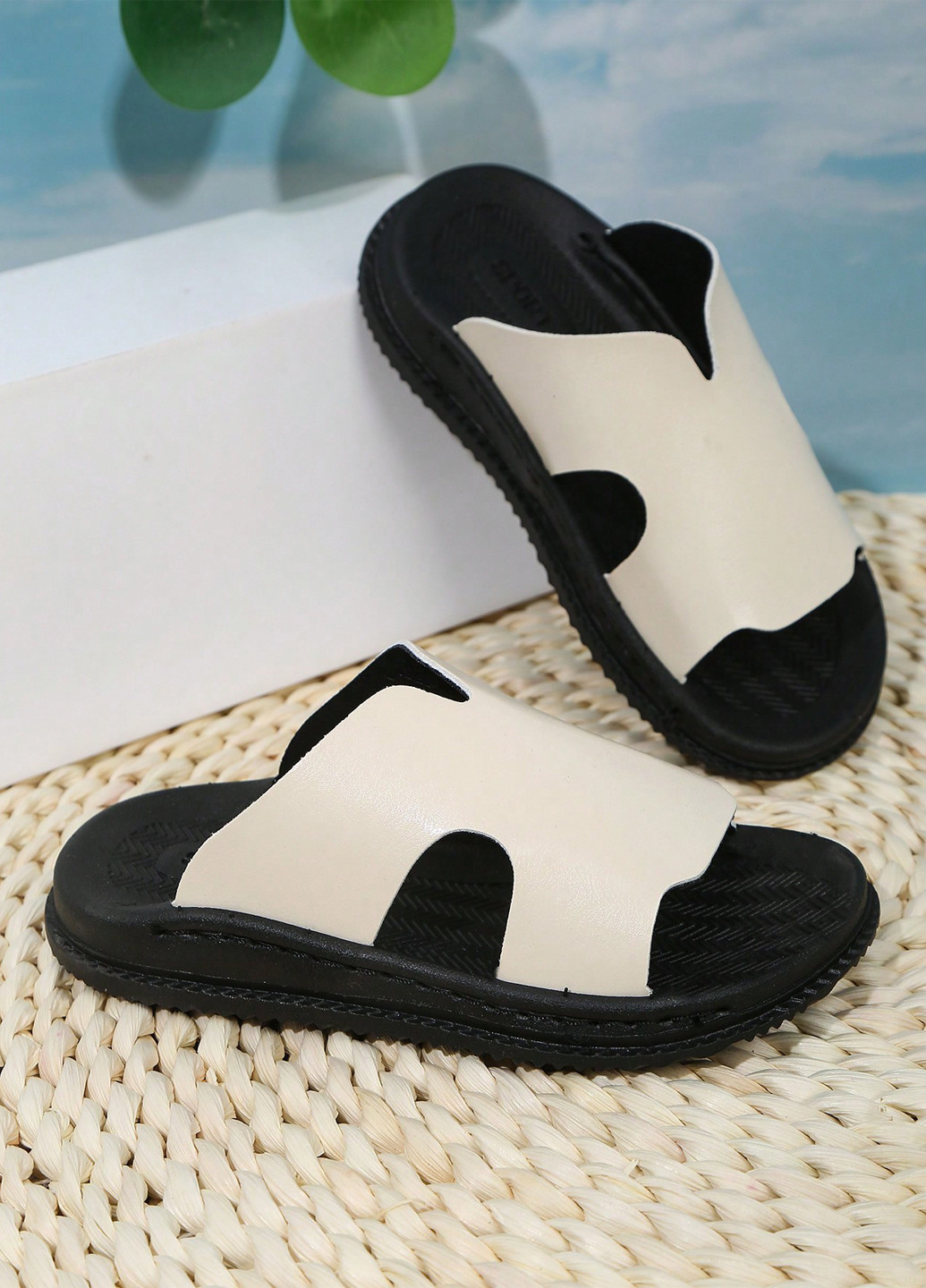 Черно-белые кэжуал тапочки SHEIN