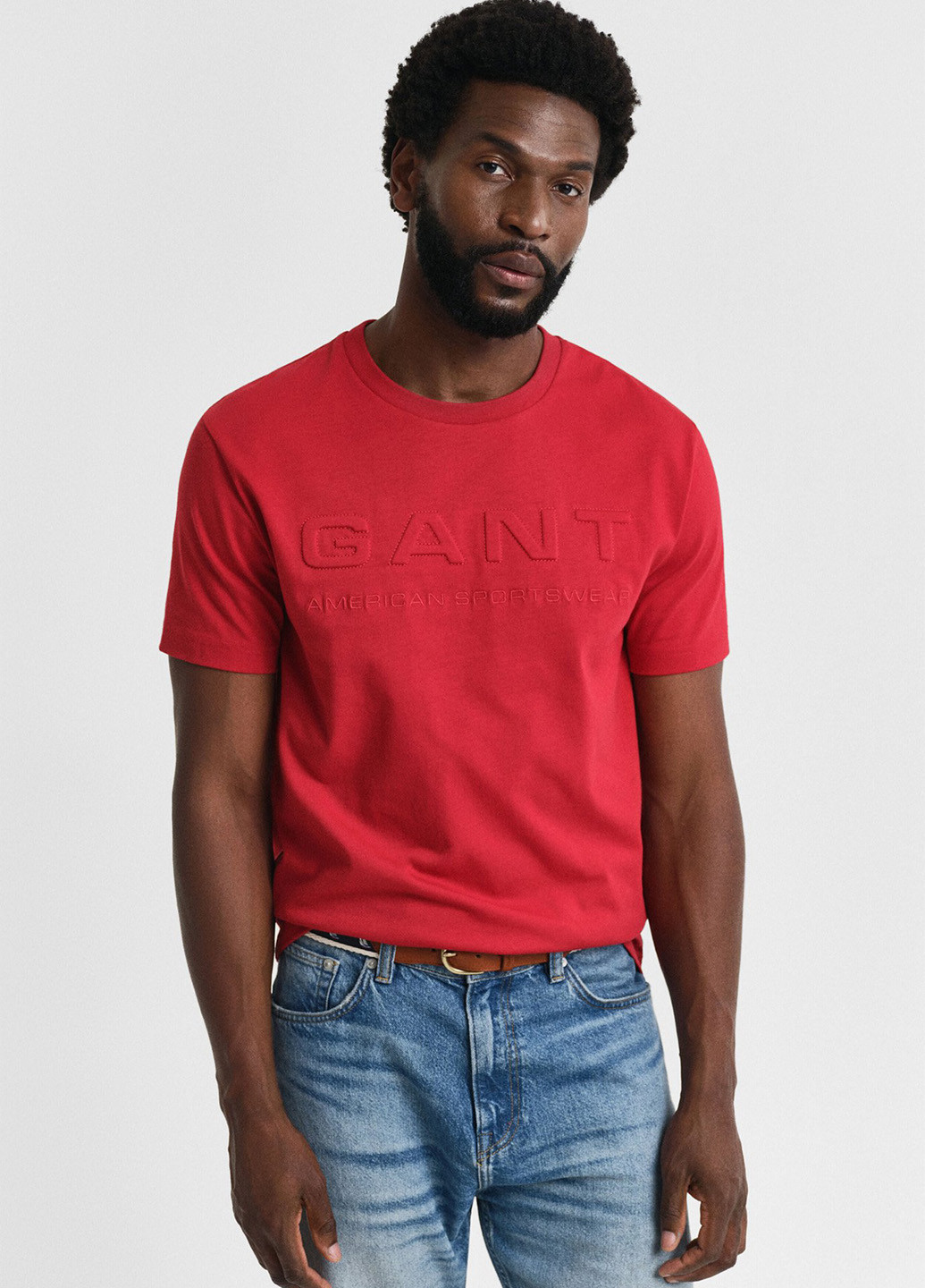 Красная футболка Gant