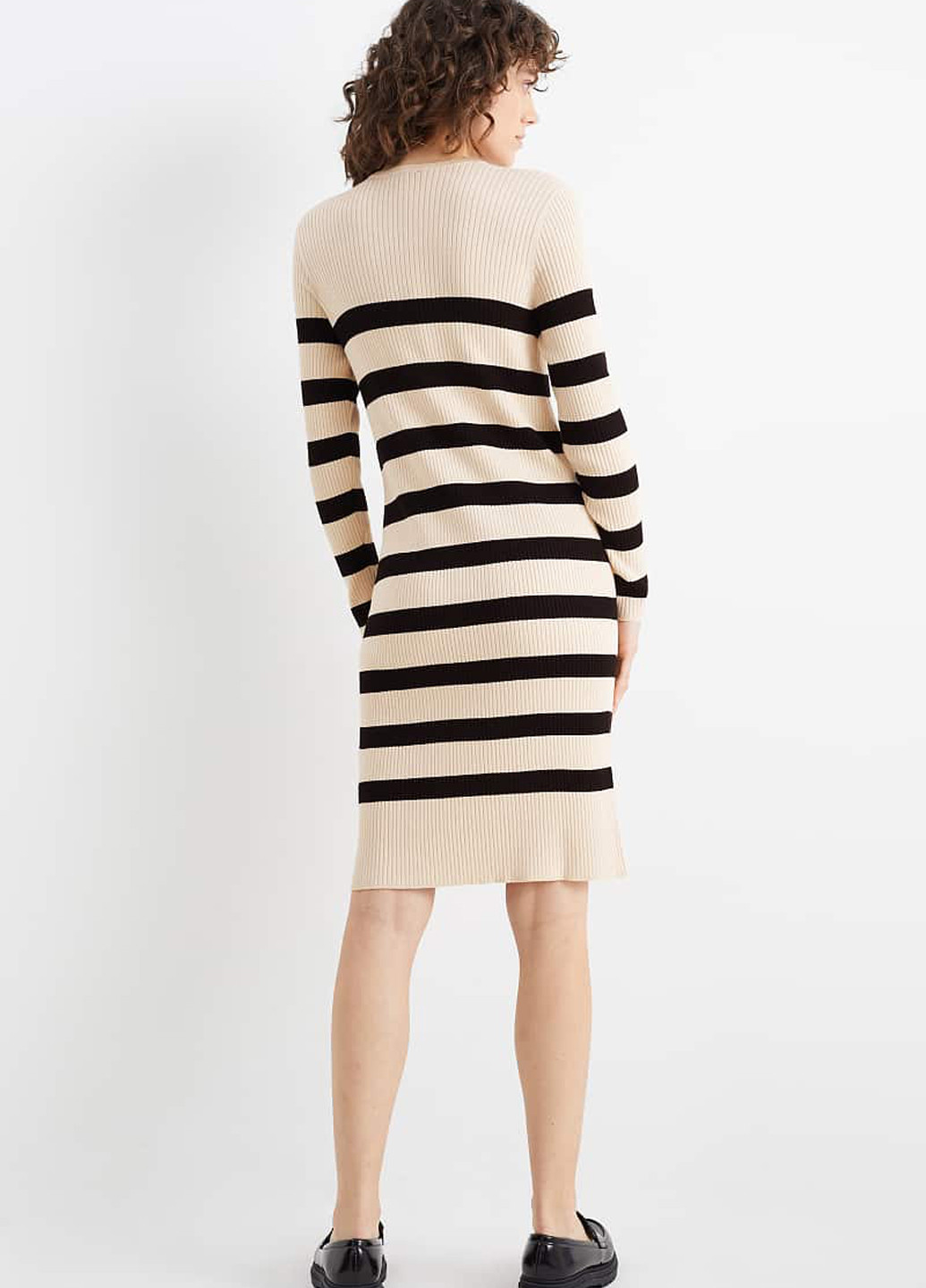 Светло-бежевое кэжуал платье платье-свитер C&A в полоску