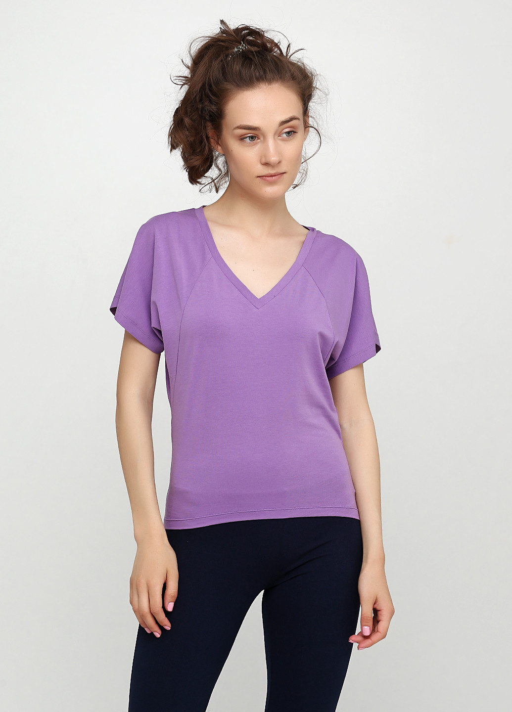 Фіолетова всесезон футболка DIVO