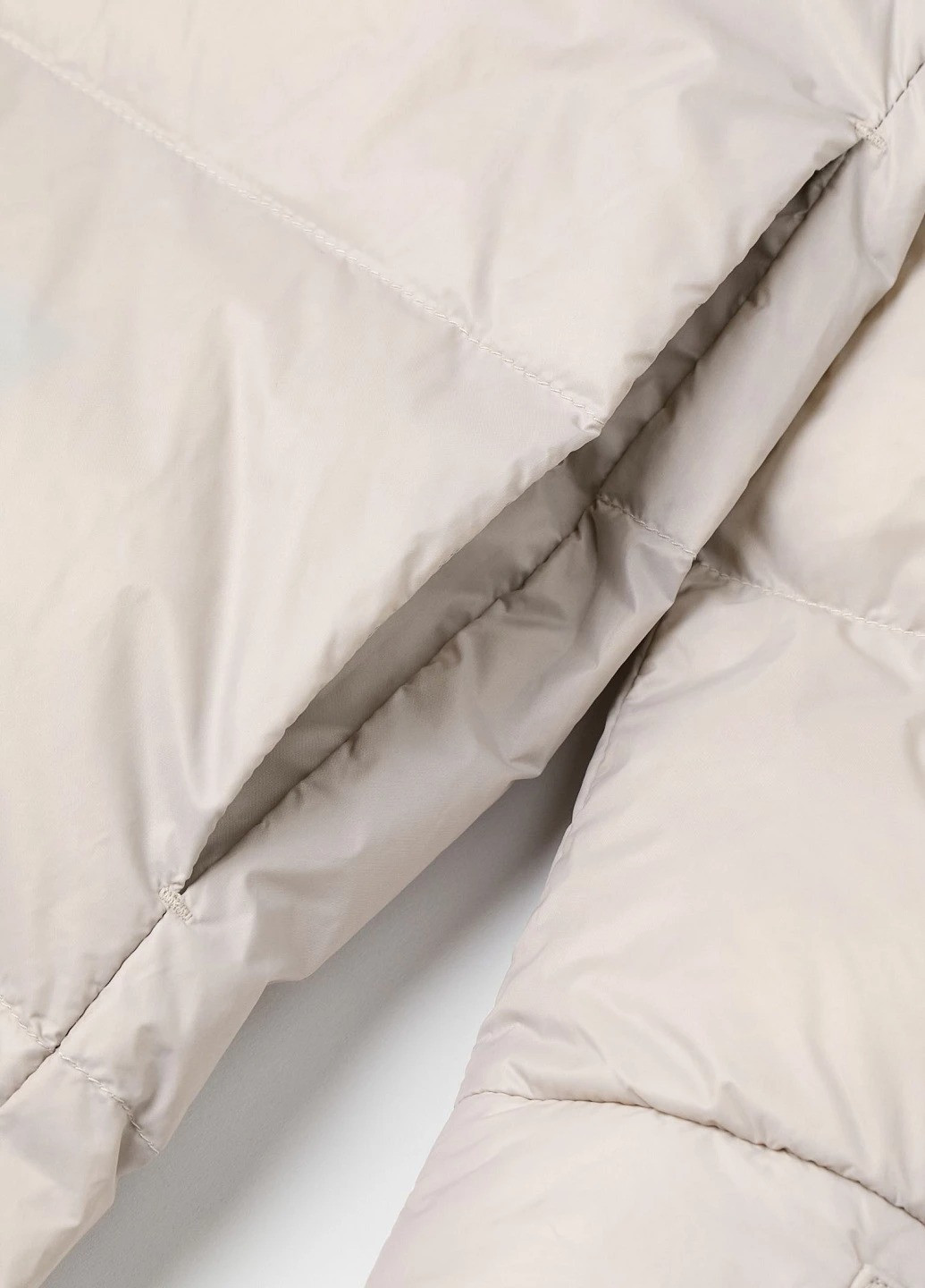 Світло-бежевий зимній Пуховик аляска H&M