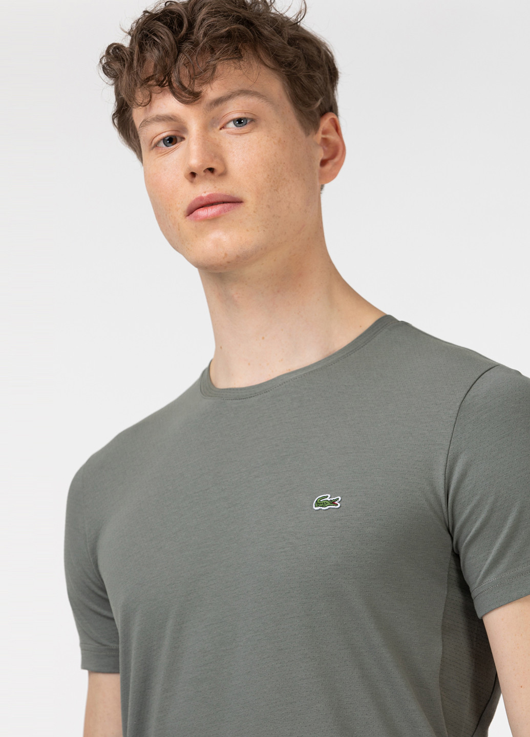 Сіро-зелена футболка Lacoste