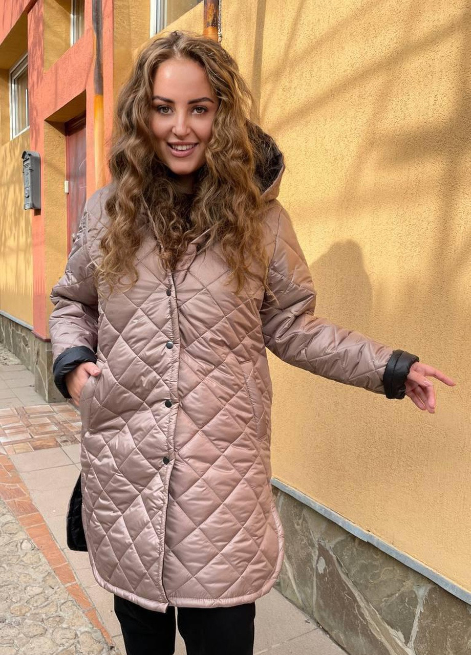 Темно-бежевое Женское стеганое пальто бежевого цвета 383220 New Trend