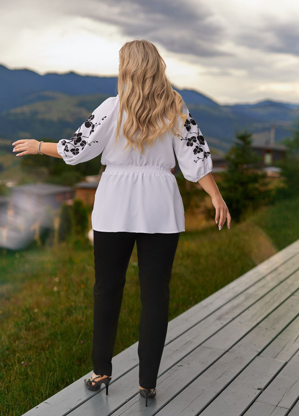 Черный демисезонный комплект (блуза, брюки) No Brand