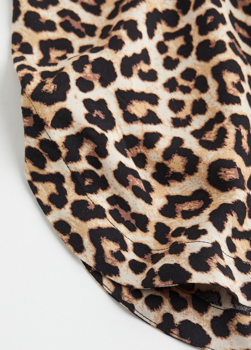 Бежевое кэжуал платье а-силуэт H&M леопардовый