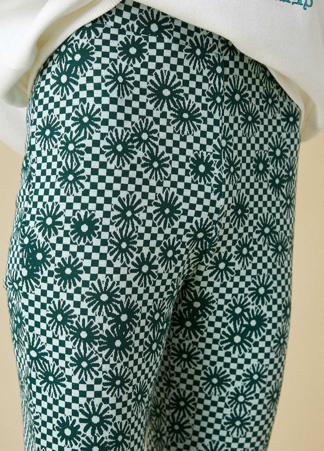 Темно-зеленые кэжуал демисезонные клеш брюки KOTON