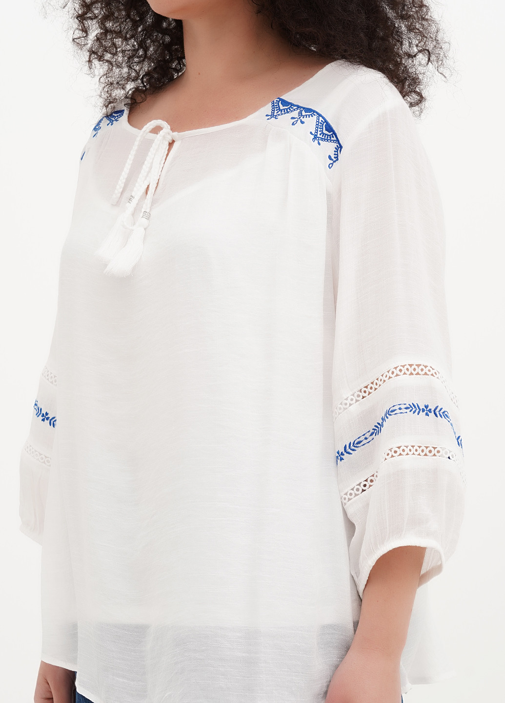 Белая блуза Studio