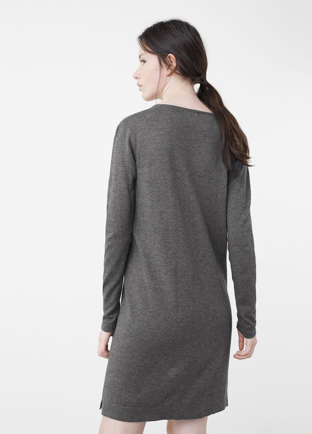 Темно-серое кэжуал платье Mango