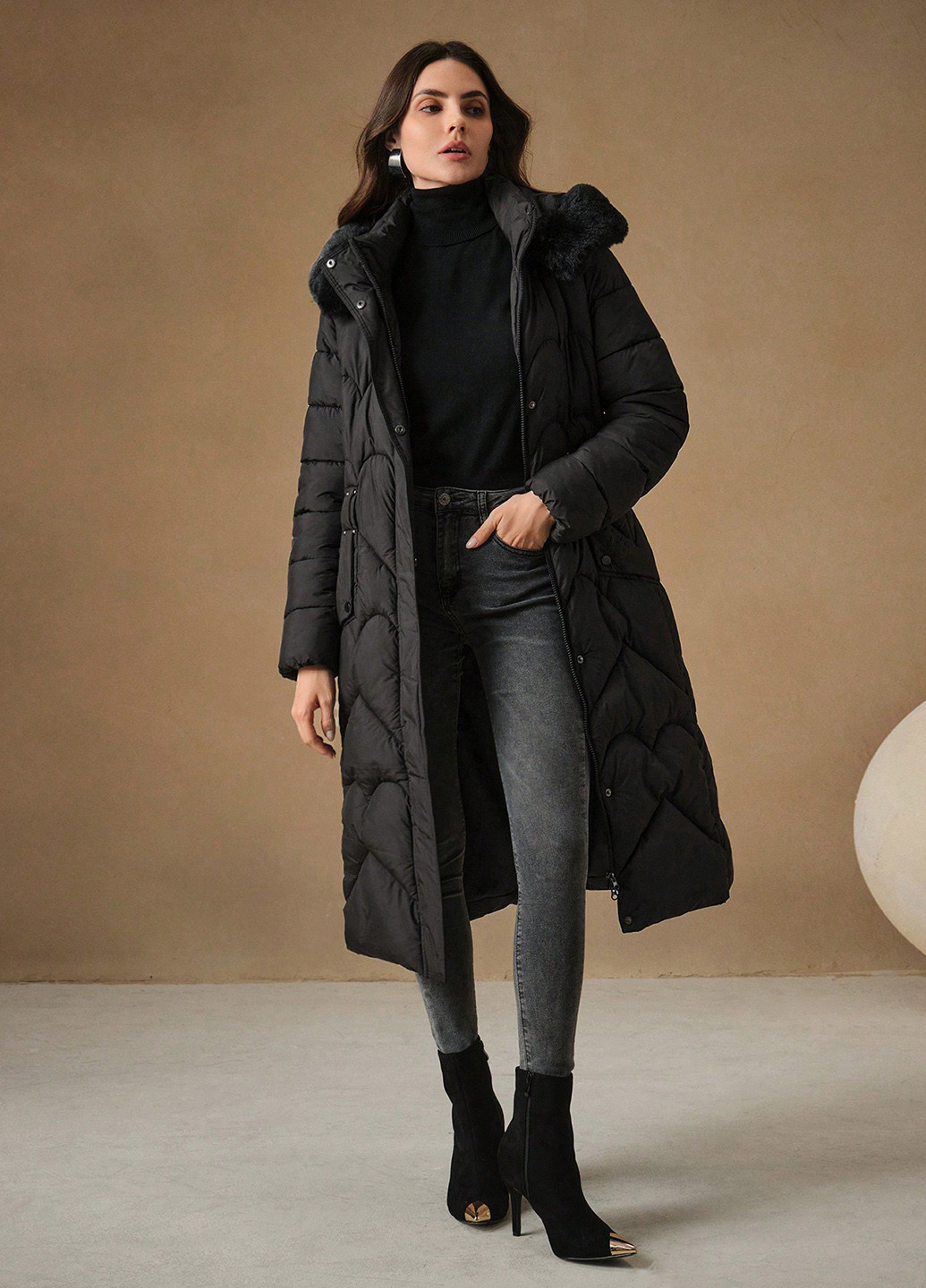 Чорна зимня куртка куртка-пальто SHEIN