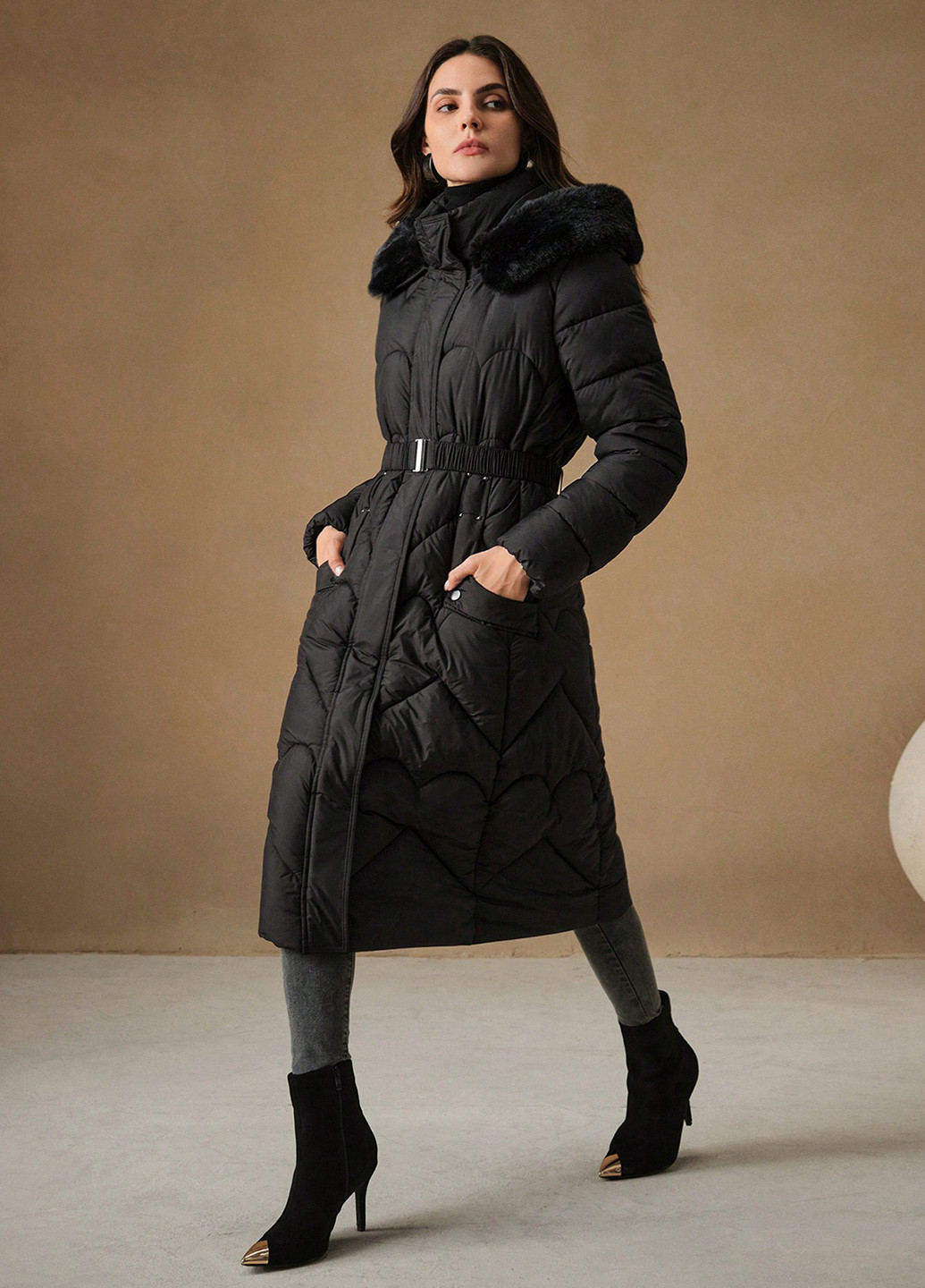 Чорна зимня куртка куртка-пальто SHEIN