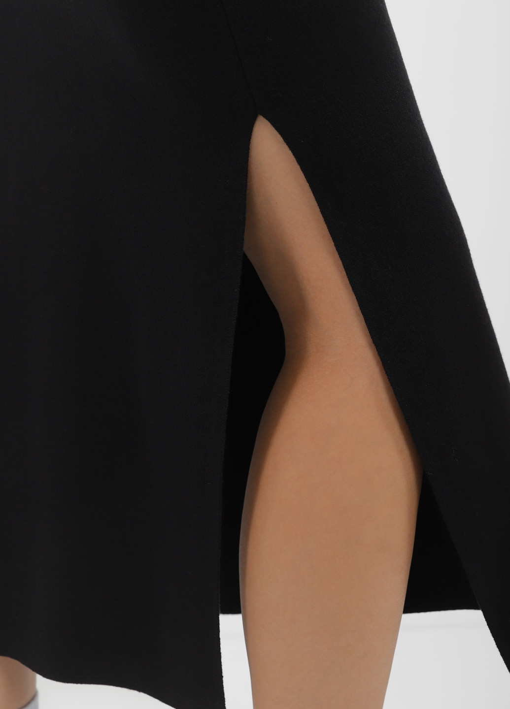 Черная кэжуал однотонная юбка Sewel