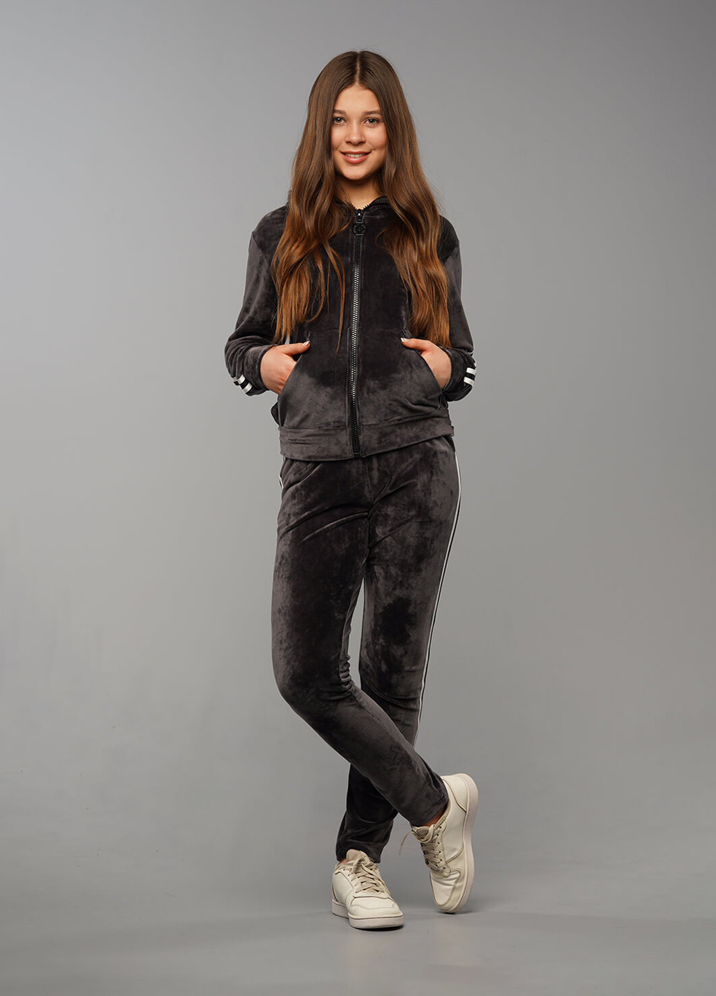 Сірий демісезонний спортивний костюм Sinthia (192445472)