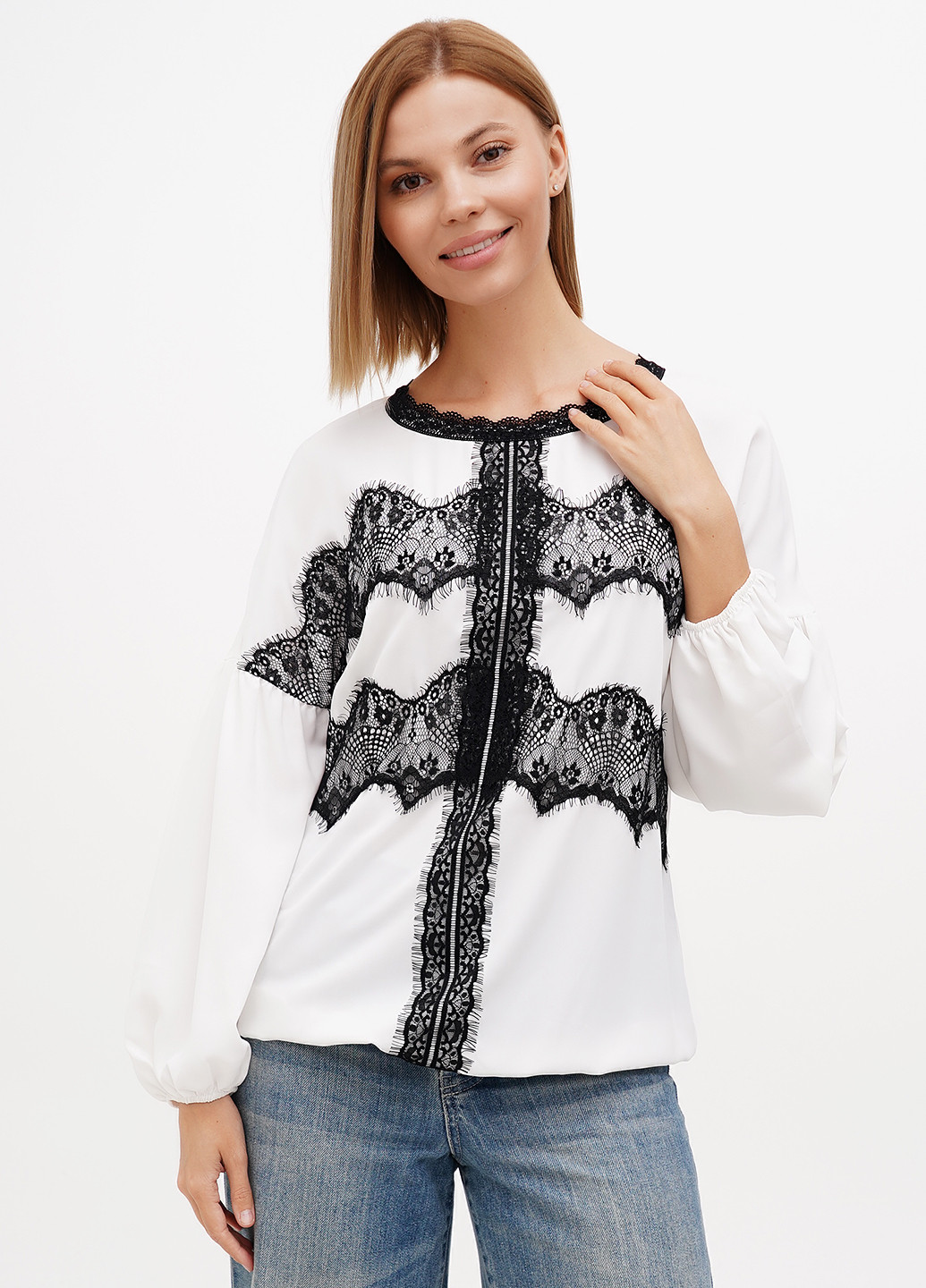 Белая блуза Sassofono