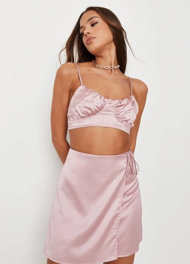 Топ Missguided (253166508)