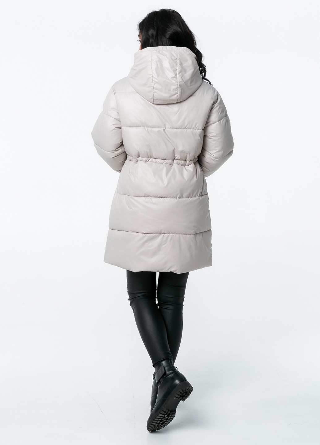 Светло-бежевая зимняя куртка White Fox