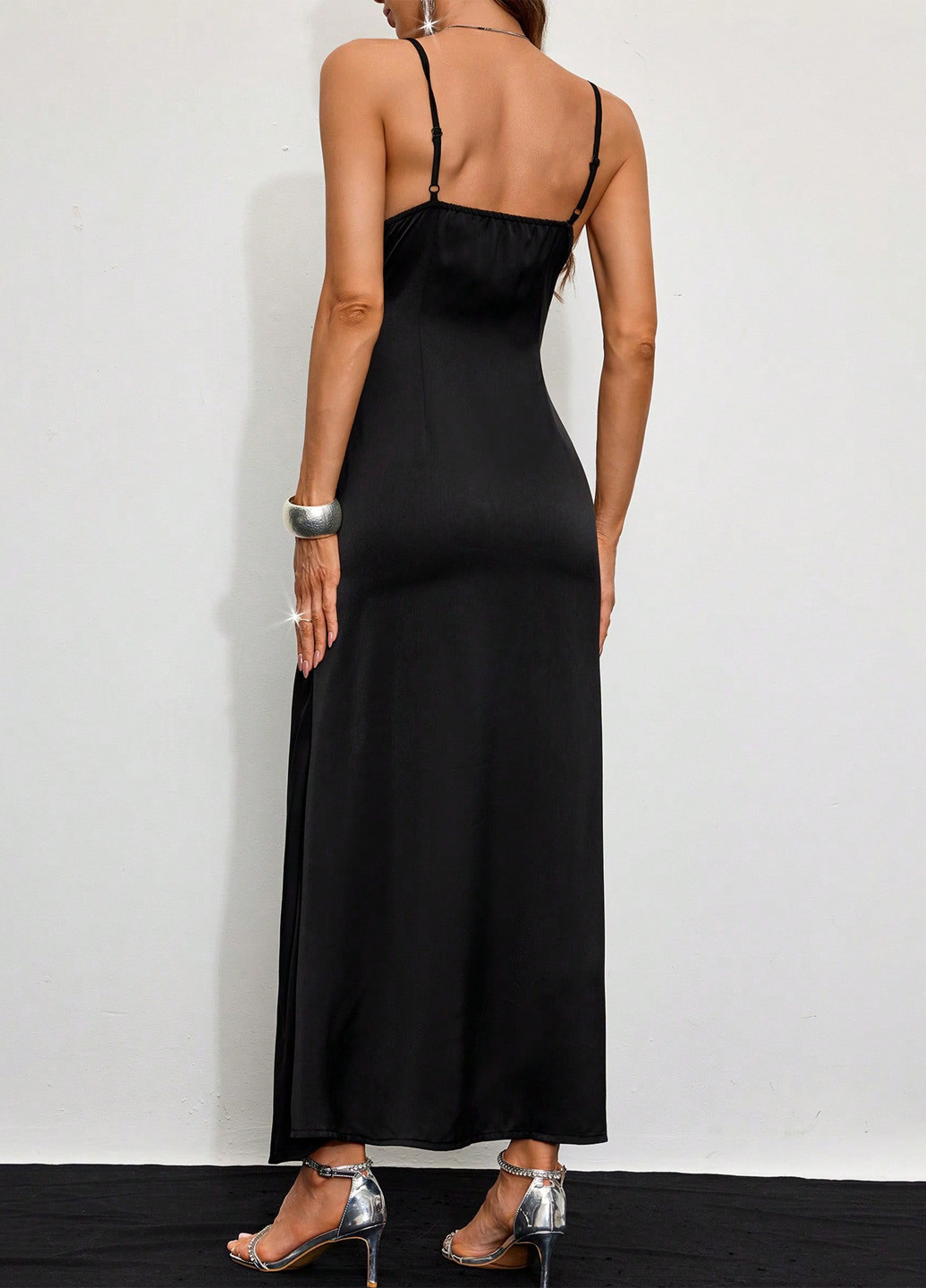 Чорна вечірня сукня силуетна SHEIN однотонна