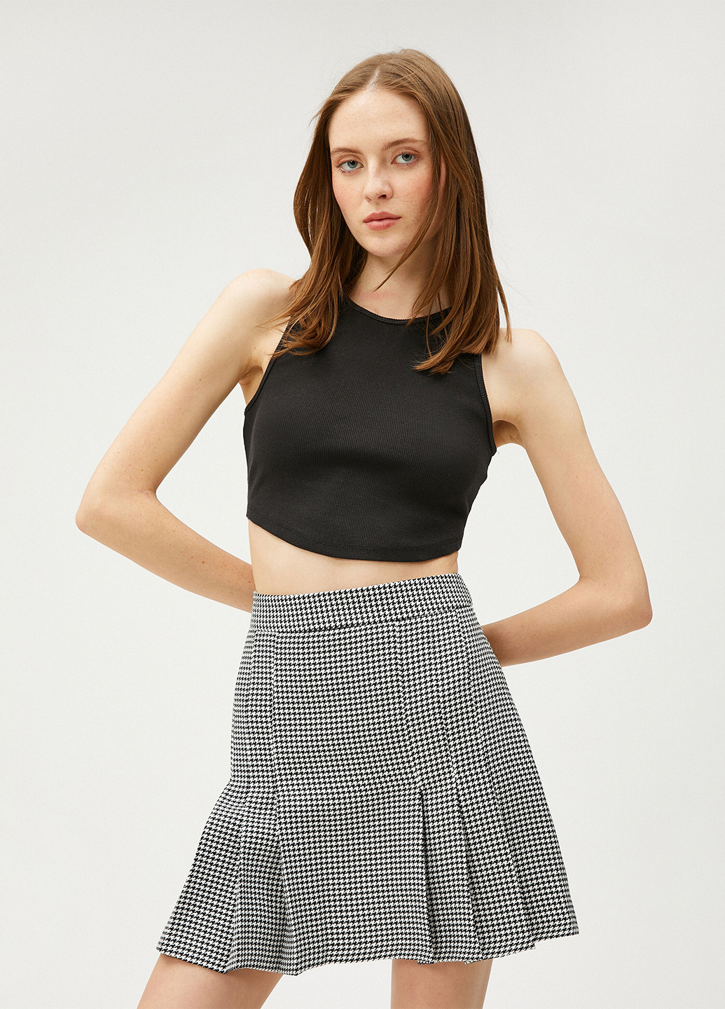 Черно-белая кэжуал с узором гусиная лапка юбка KOTON