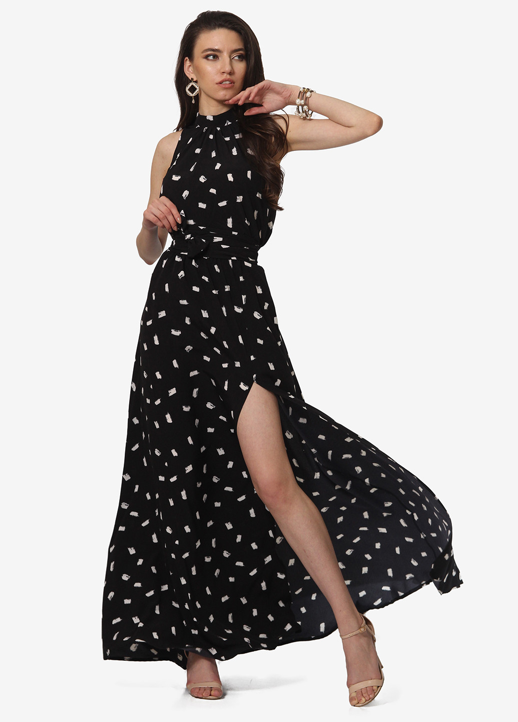 Черное кэжуал платье на запах Lila Kass с абстрактным узором