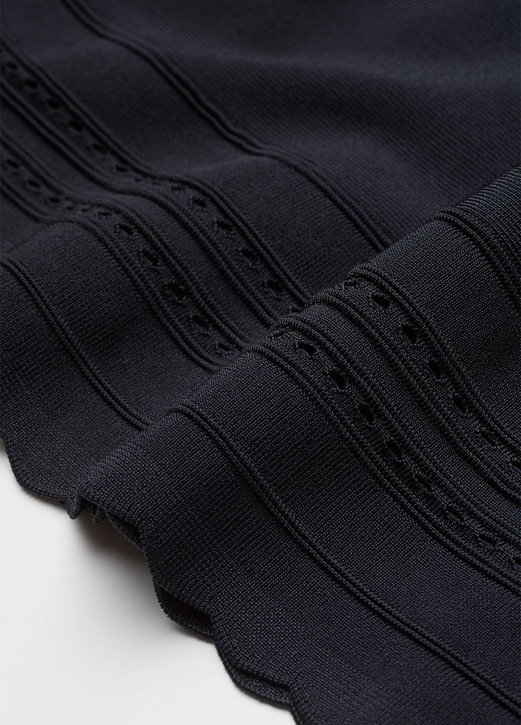 Черное кэжуал платье H&M однотонное