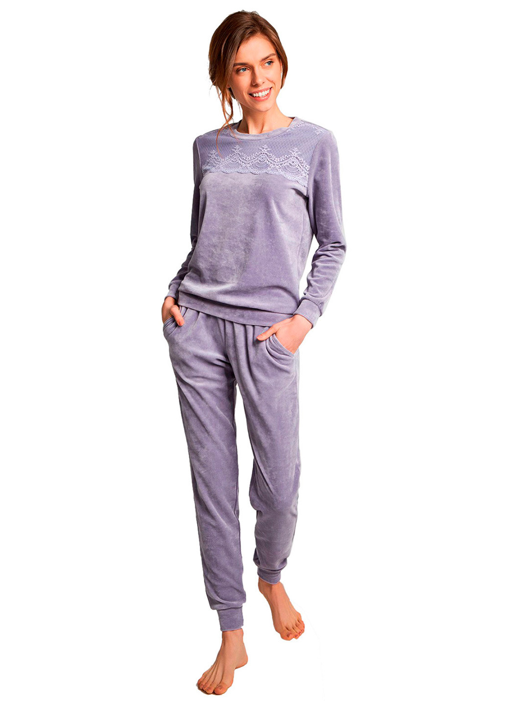 Костюм (свитшот, брюки) Ellen брючный однотонный светло-фиолетовый домашний хлопок
