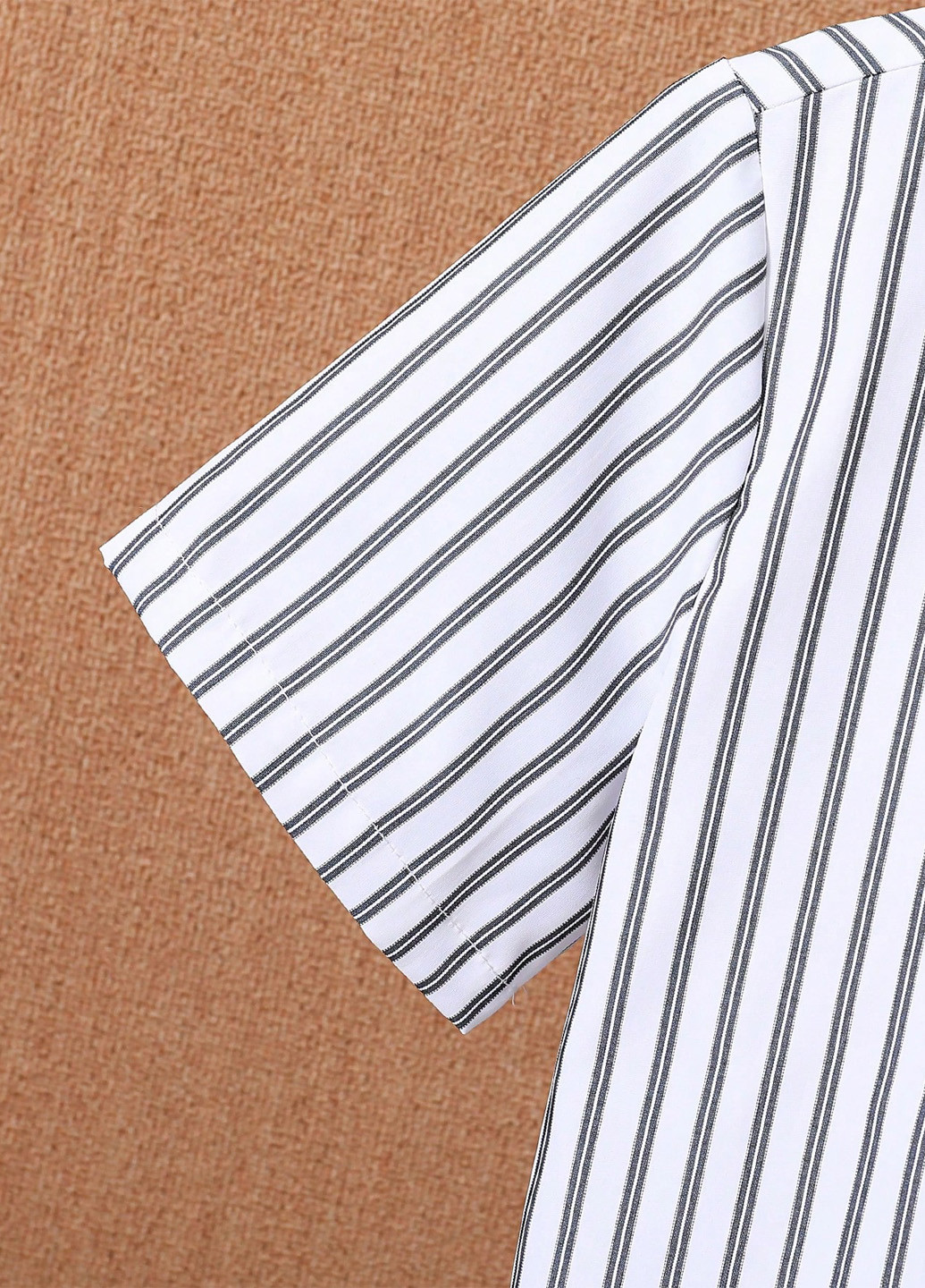 Черно-белая кэжуал рубашка в полоску SHEIN