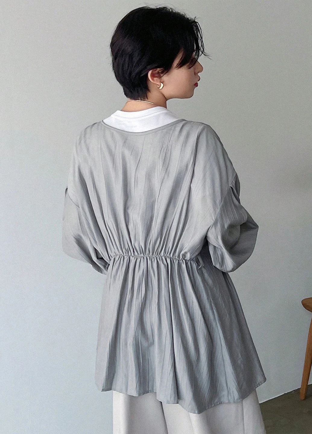 Серая блуза на запах SHEIN
