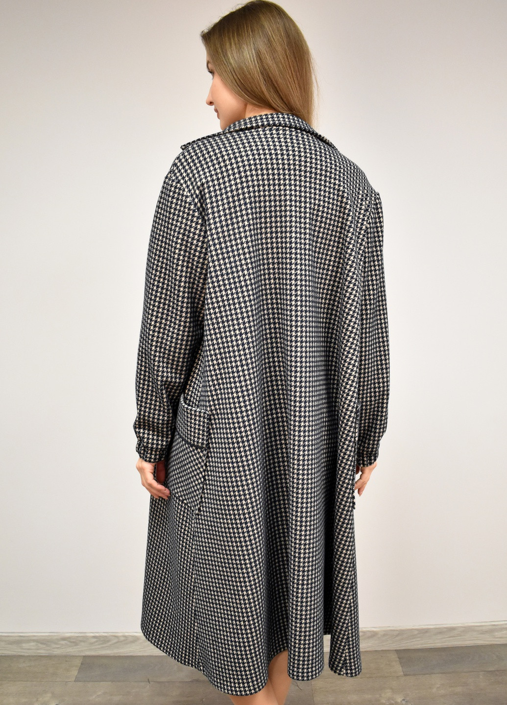 Коричневое демисезонное Пальто демисезонное шерстяное в гусиную лапку однобортное Anna Dali