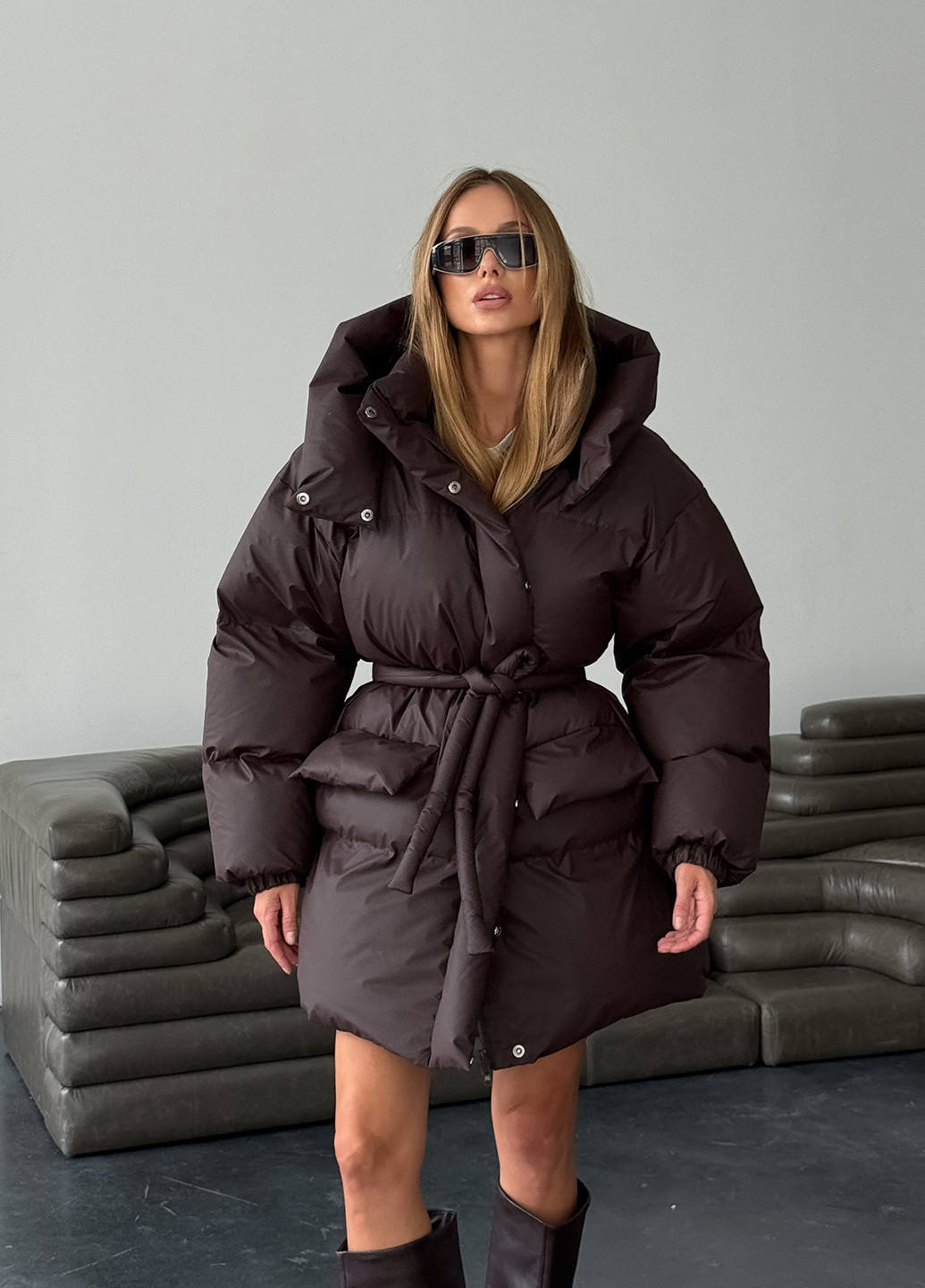 Темно-коричневий зимній Пуховик No Brand