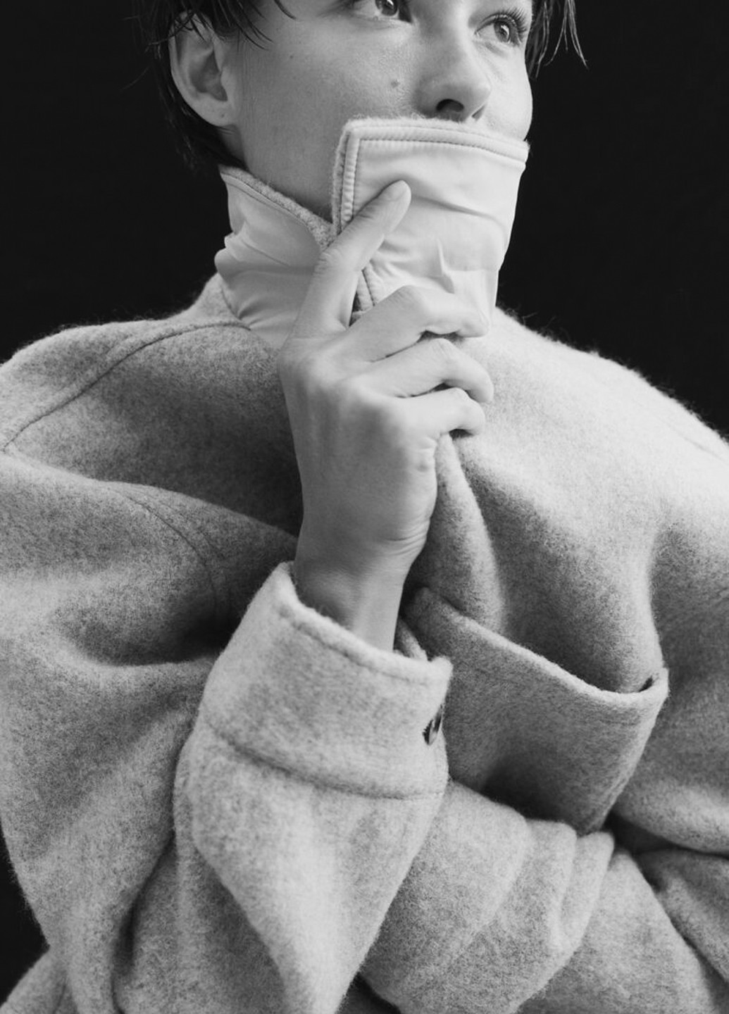 Темно-бежевый женский жакет H&M однотонный - демисезонный