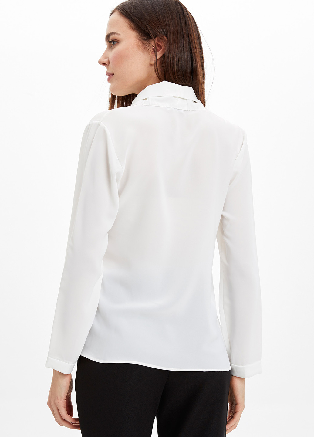 Біла демісезонна блуза DeFacto